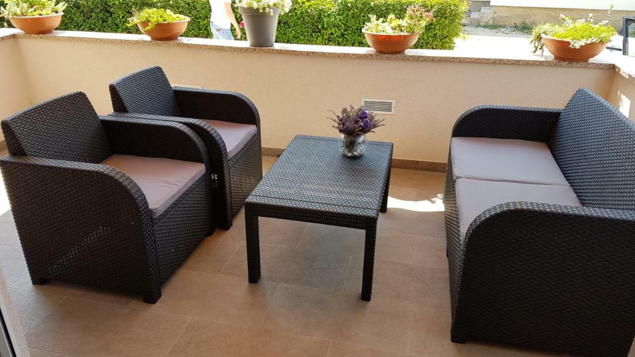 Ferienwohnung Marine Sukošan Exterior foto